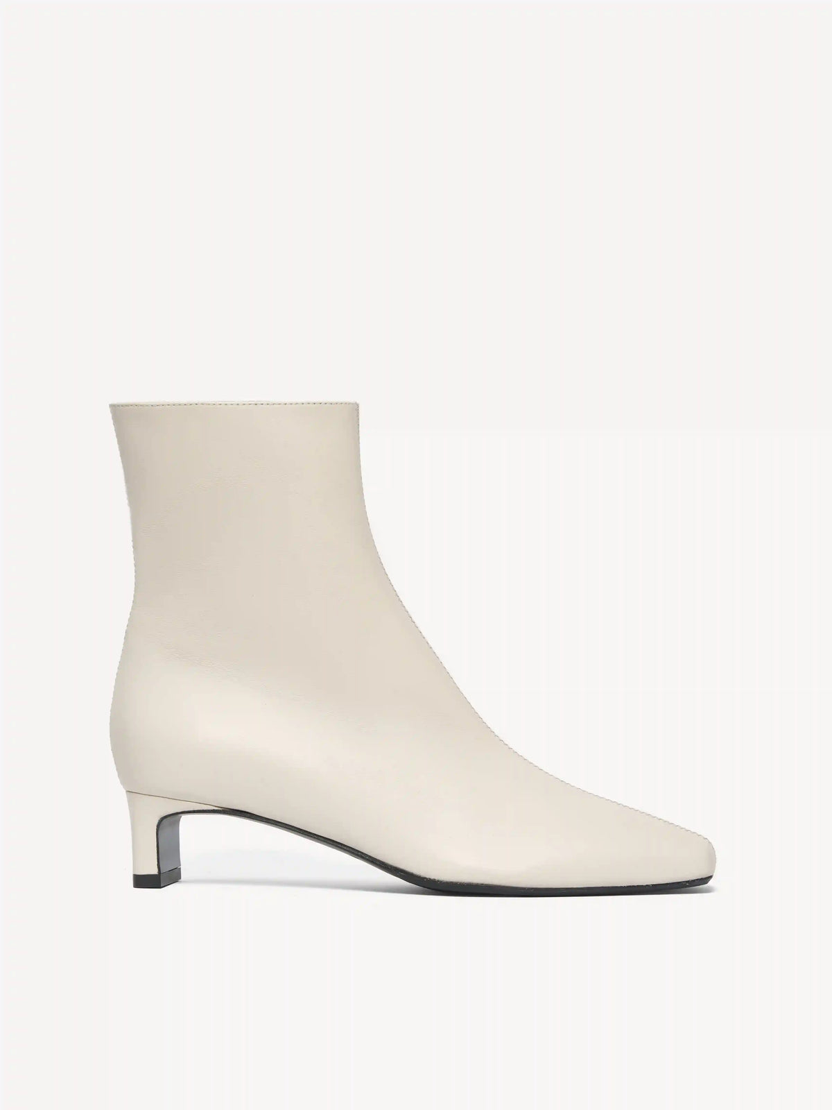 The Una Bootie 35